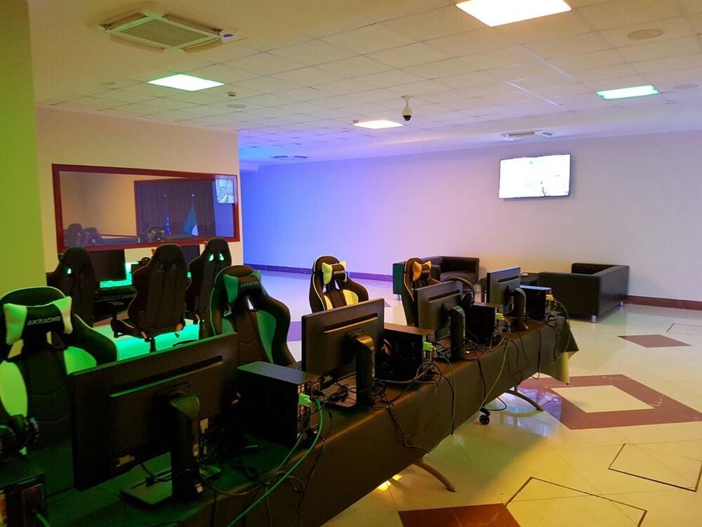 רומא Hotel Laurence מראה חיצוני תמונה