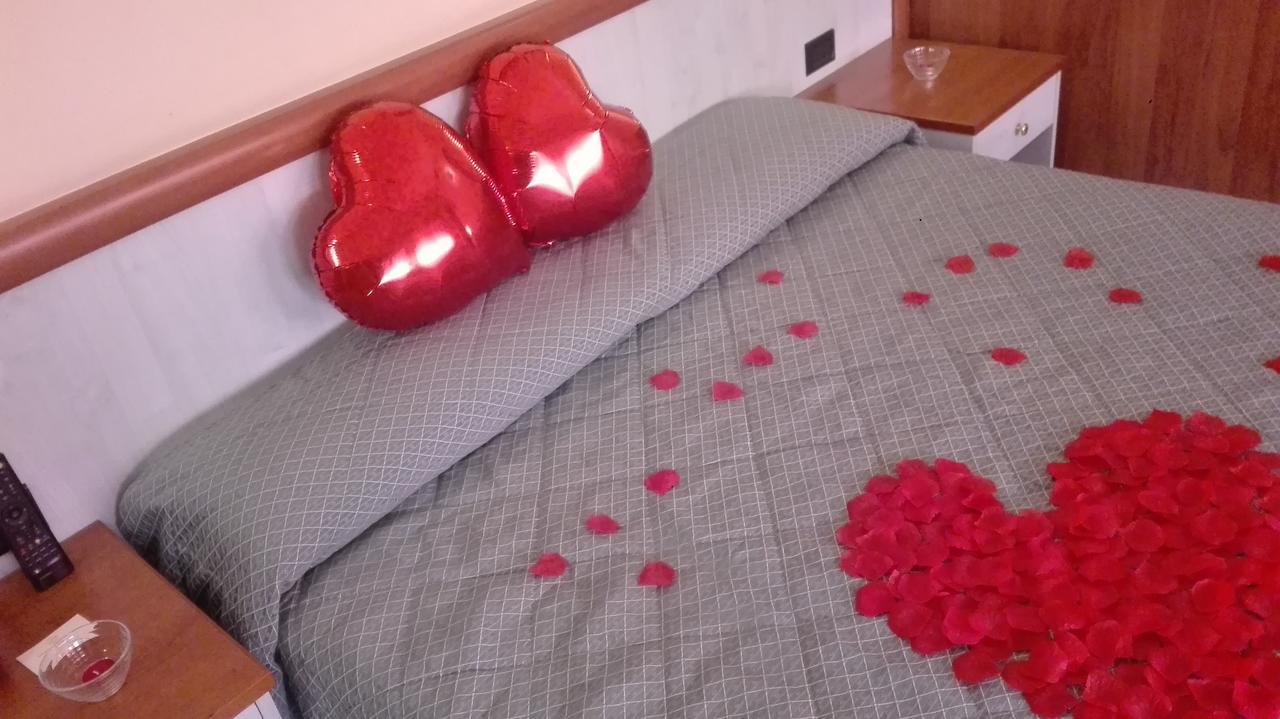 רומא Hotel Laurence מראה חיצוני תמונה