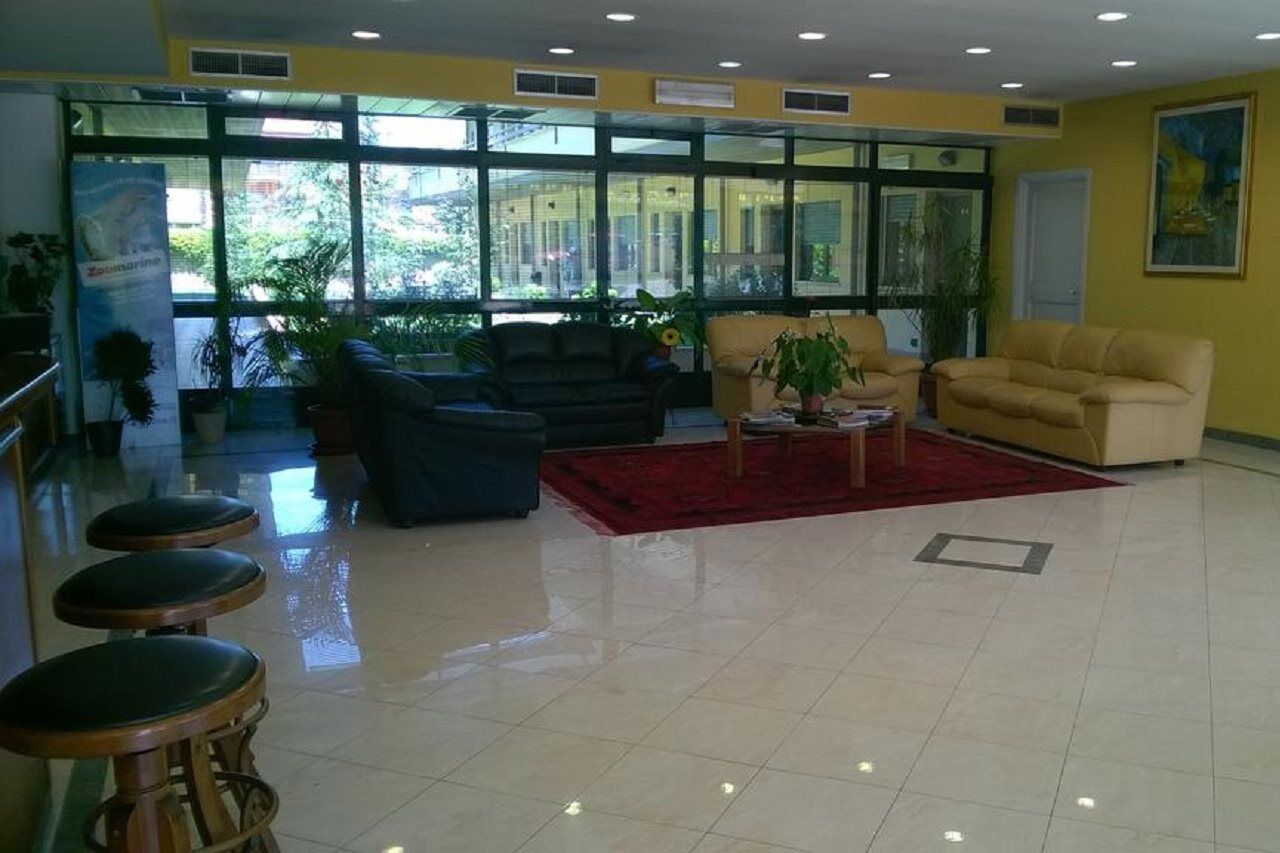 רומא Hotel Laurence מראה חיצוני תמונה